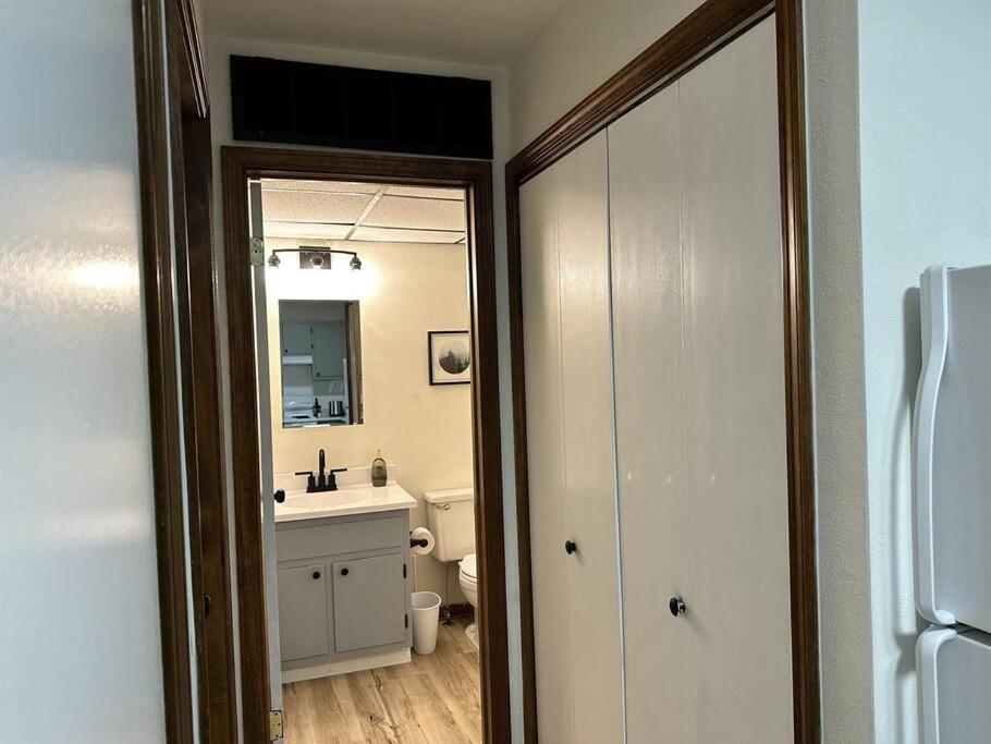 Capital Suite On 6Th Street - King Bed / Downtown! سبرينجفيلد المظهر الخارجي الصورة