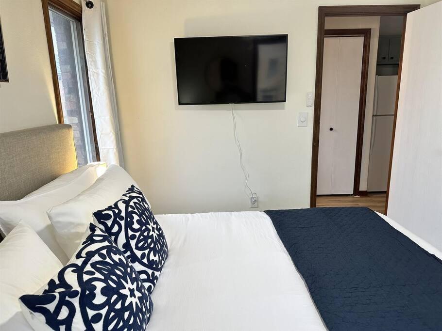 Capital Suite On 6Th Street - King Bed / Downtown! سبرينجفيلد المظهر الخارجي الصورة